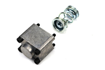 Kołpak rozdzielacza dolny/tył  (kompletny ze sprężyną) do rozdzielaczy 40L Waryński