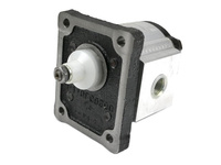 Pompa hydrauliczna zębata 3.8cm3 (grupa 1 - typ europejski) wałek 1:8 przyłącza obustronnie gwinty wewnętrzne 3/8 (obroty prawe) max.260 bar Waryński