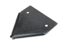 Nóż żniwny 83x76x2mm otwór 5.5 zastosowanie 261431M1 MF WARYŃSKI ( sprzedawane po 25 )