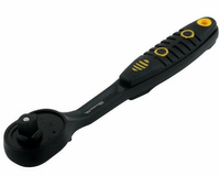 Grzechotka 3/8". 72 T. odgięta. Waryński